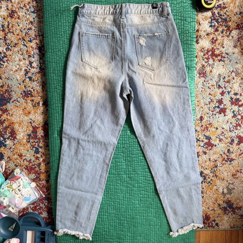 Y2K Elite Jeans Distressed Denim Jeans Raw Hem Pants Light Blue Wash Womens Sz 9 - Picture 3 of 16